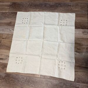 Vintage Linen Tablecloth Embroidered Design Square 35 x 35 Off White Cream